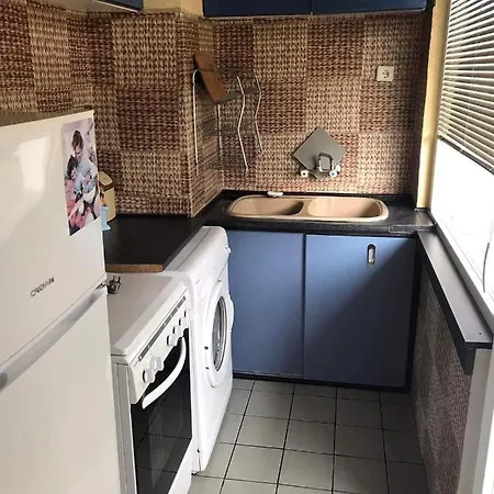 Четиристаен Апартамент В Центъра На Гр. Сандански Apartman